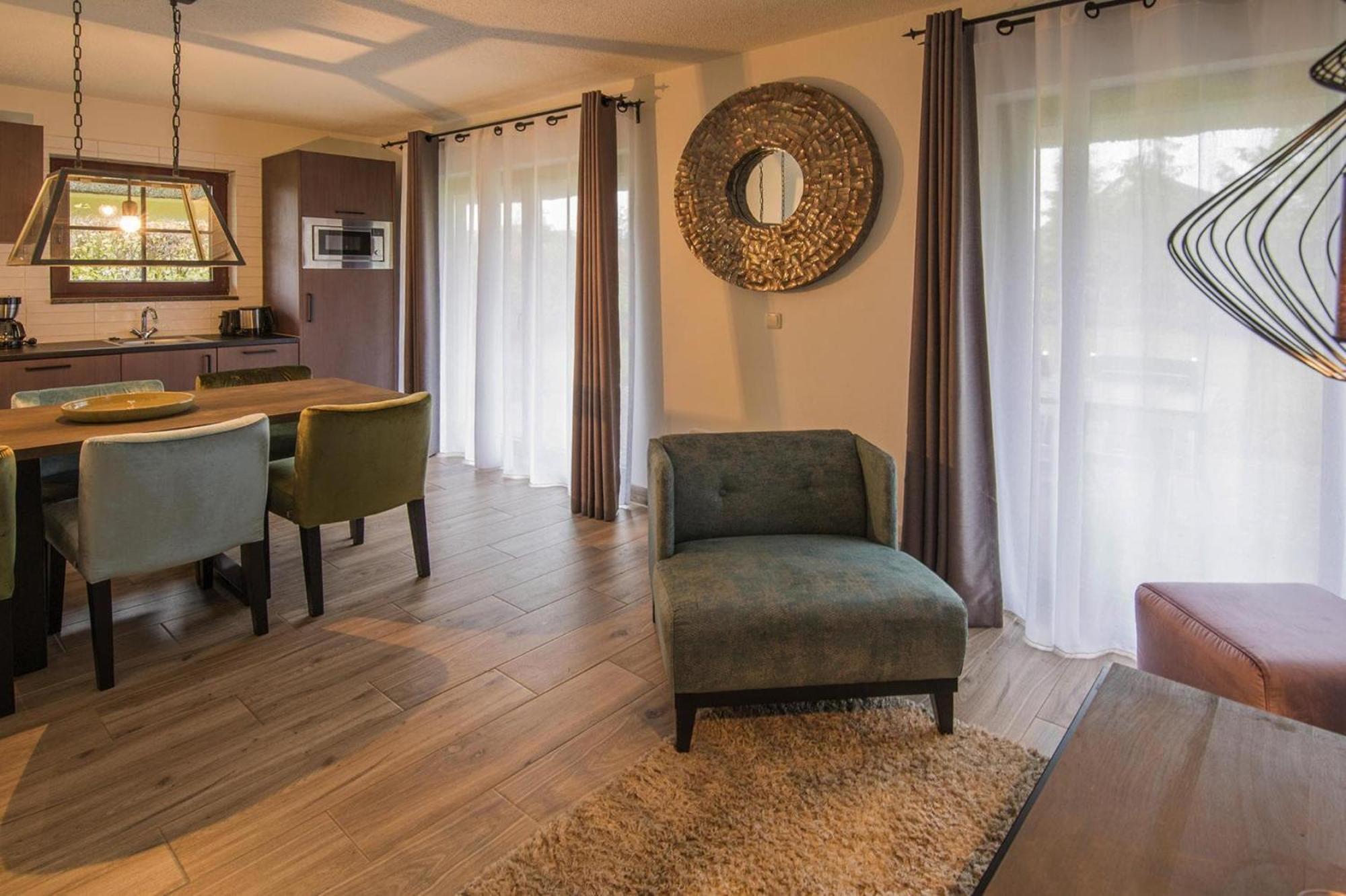 Holiday Resort Van Der Valk, Linstow Dobbin-Linstow エクステリア 写真